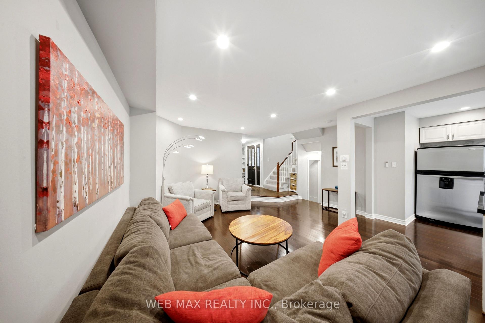 Photo 8 of 1108 Edgehill Place, Oakville, Glen Abbey — HOMEH