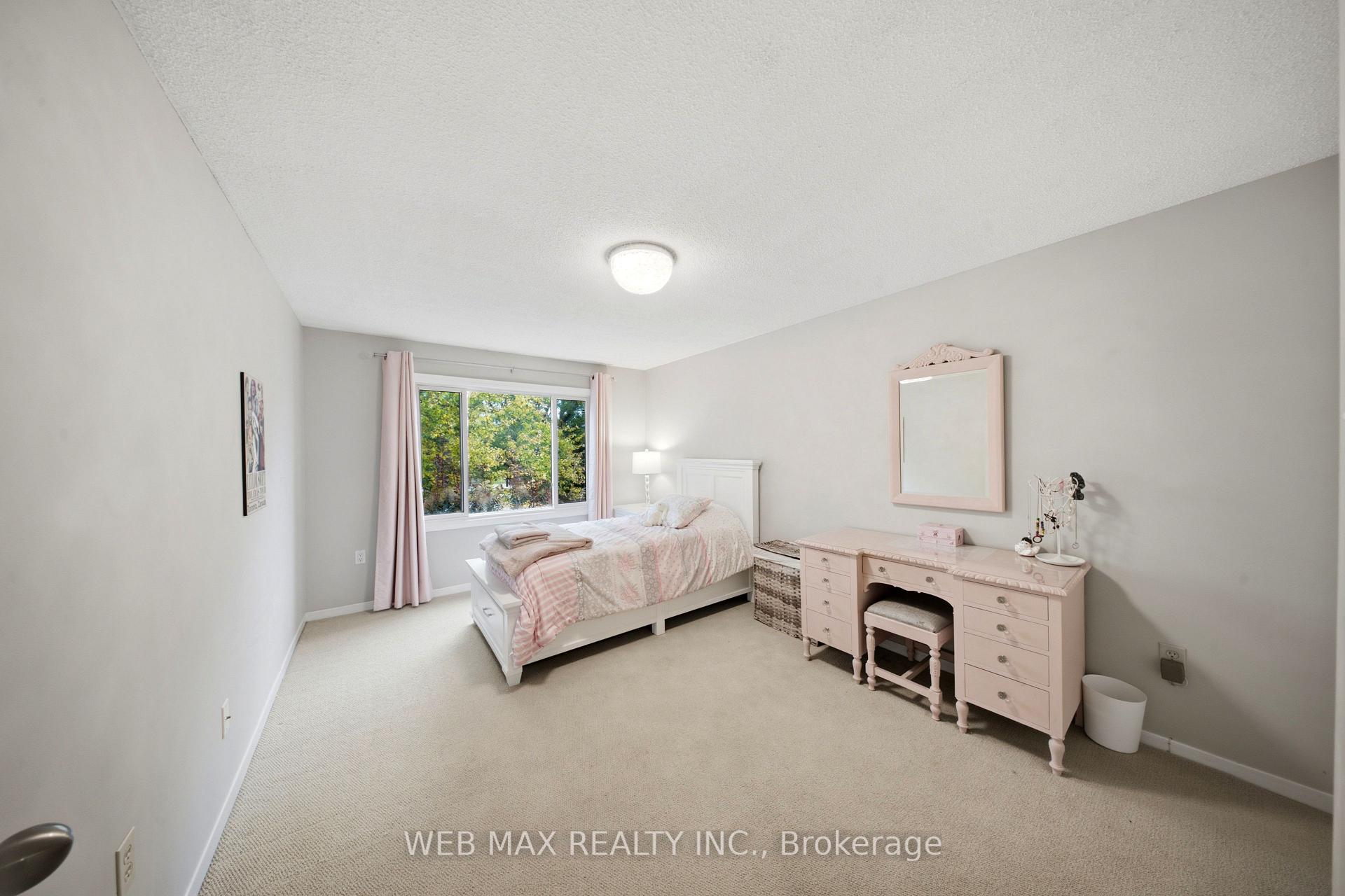 Photo 24 of 1108 Edgehill Place, Oakville, Glen Abbey — HOMEH