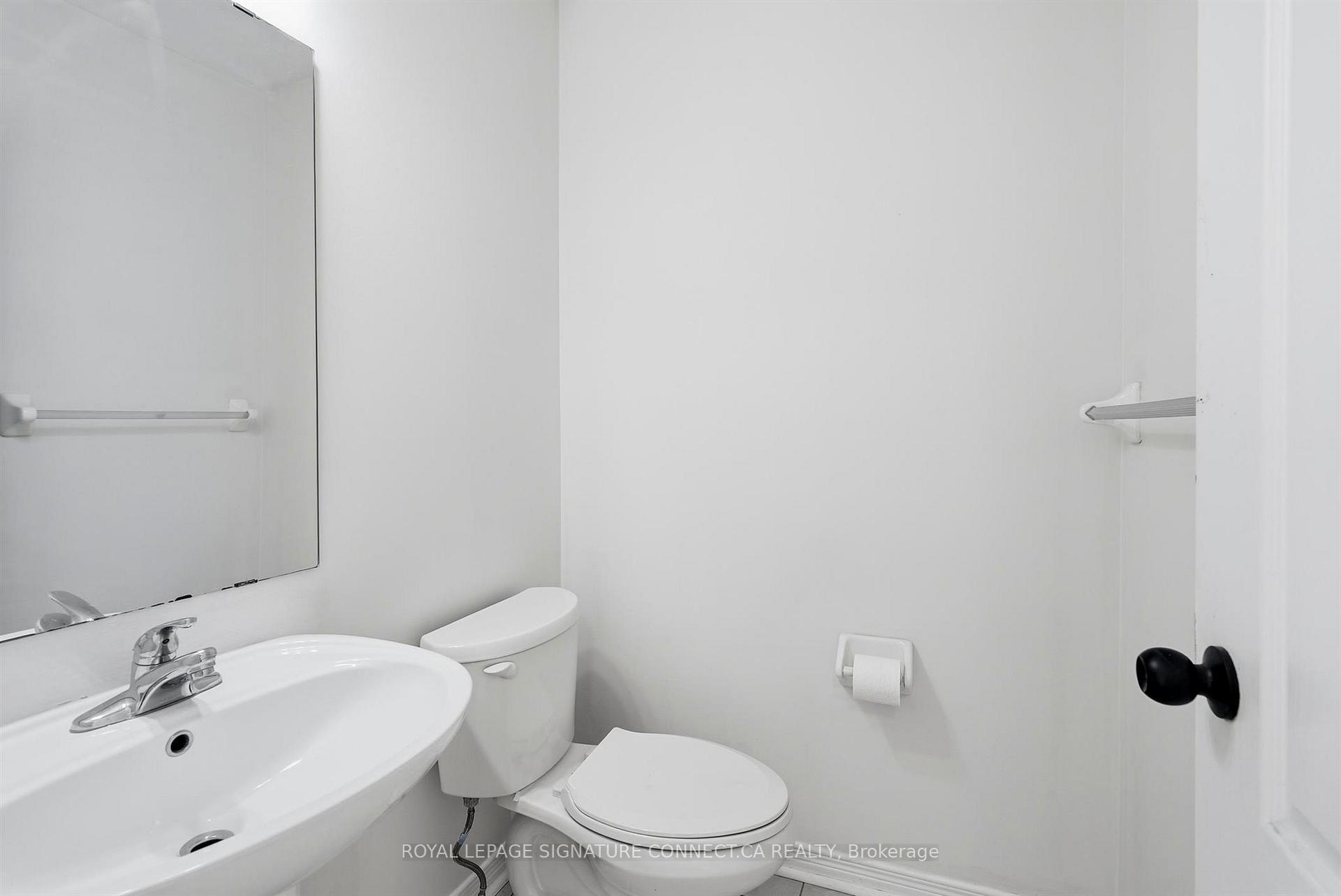 Photo 15 of 32 Wheelwright Drive, Richmond Hill, Oak Ridges Lake Wilcox — HOMEH