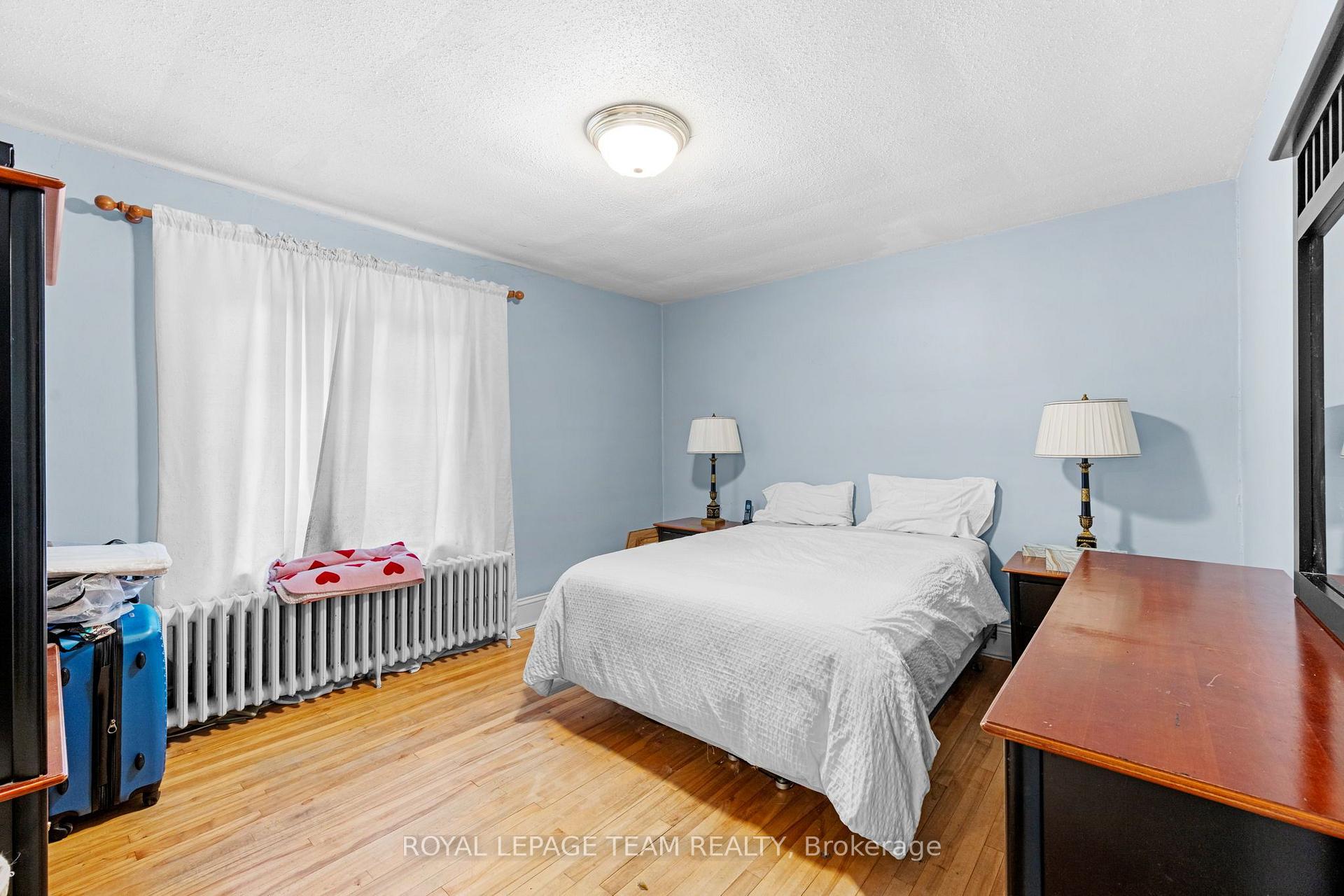 Photo 11 of 96 Putman Avenue, Ottawa, Lindenlea — HOMEH