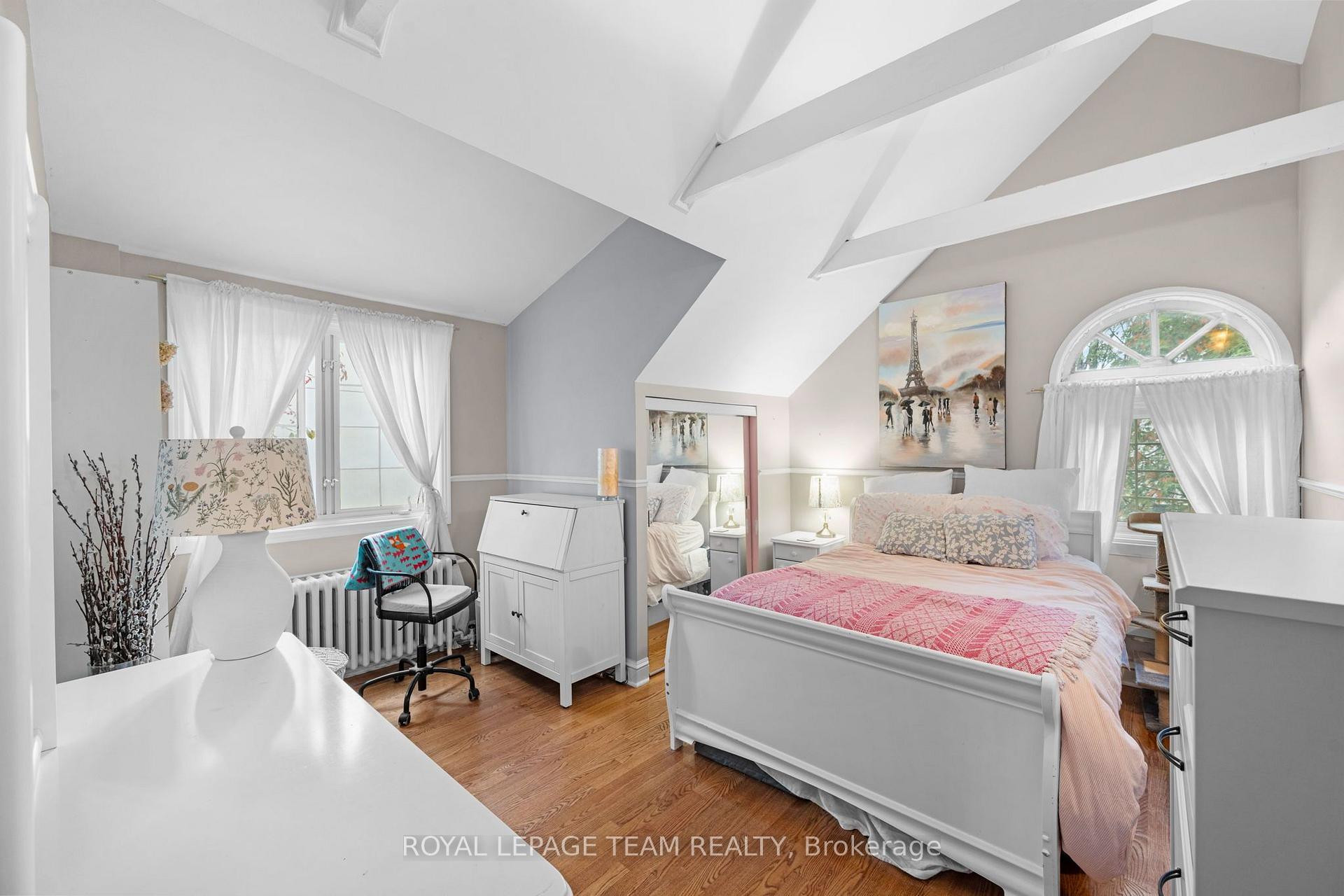 Photo 17 of 96 Putman Avenue, Ottawa, Lindenlea — HOMEH