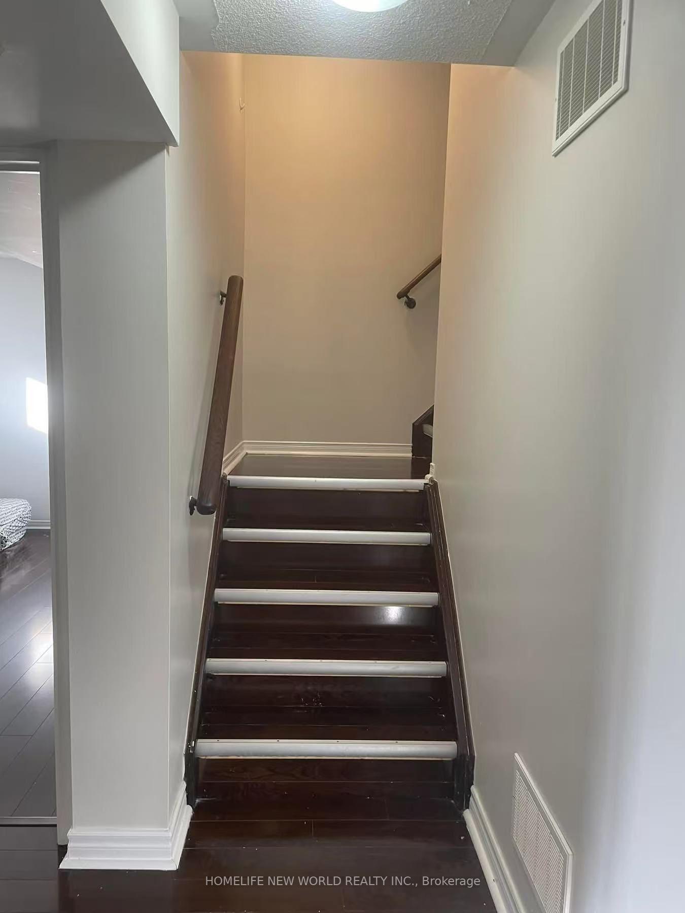 Photo 9 of Unit Basement, 21 Locarno Street, Brampton, Sandringham-Wellington — HOMEH