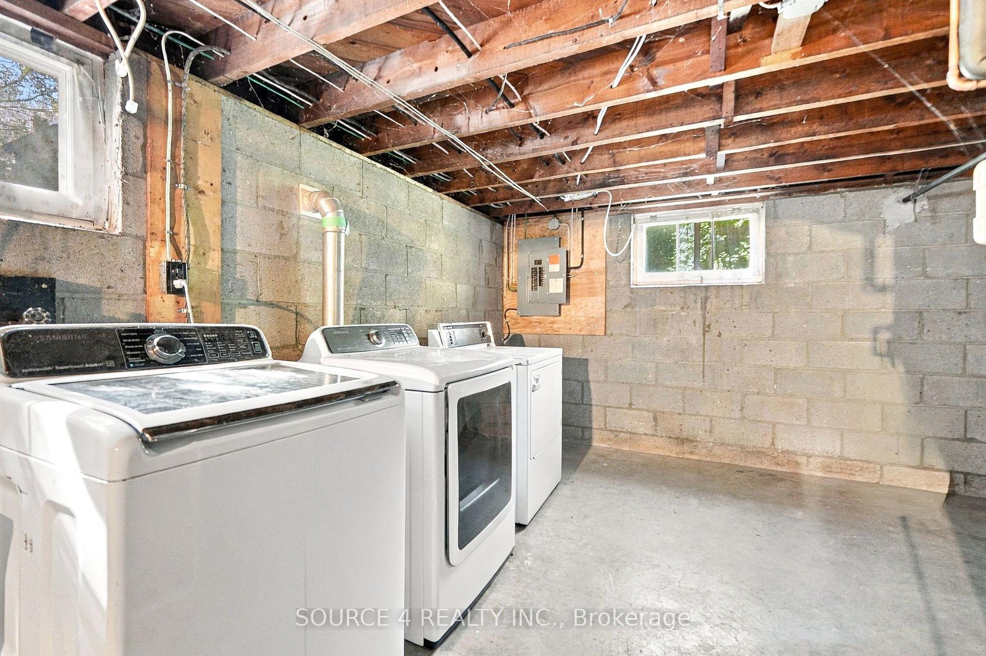 Photo 22 of 392 Fourth Line, Oakville, West — HOMEH