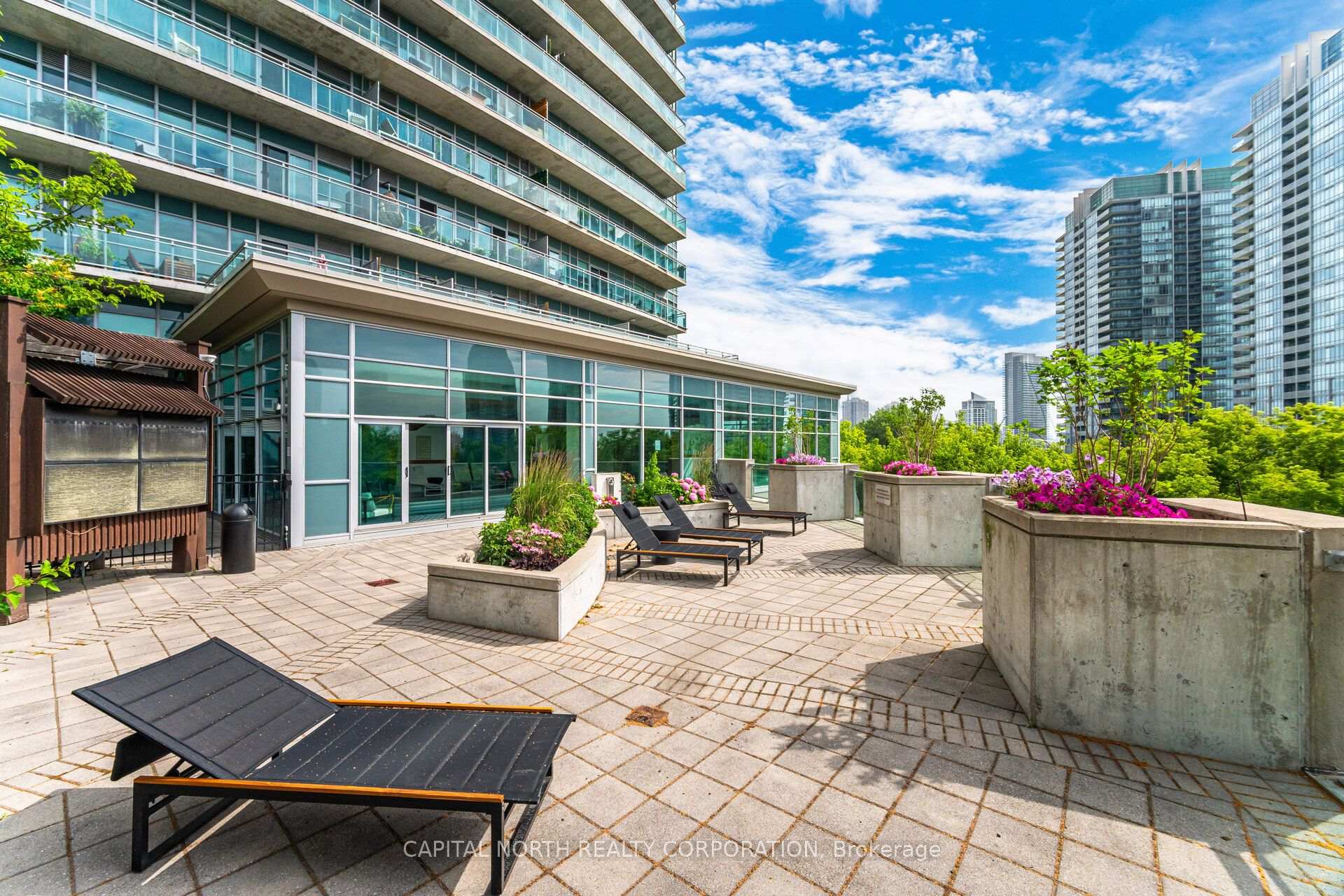 Photo 26 of Unit 2017, 185 Legion Road N, Etobicoke, Mimico — HOMEH