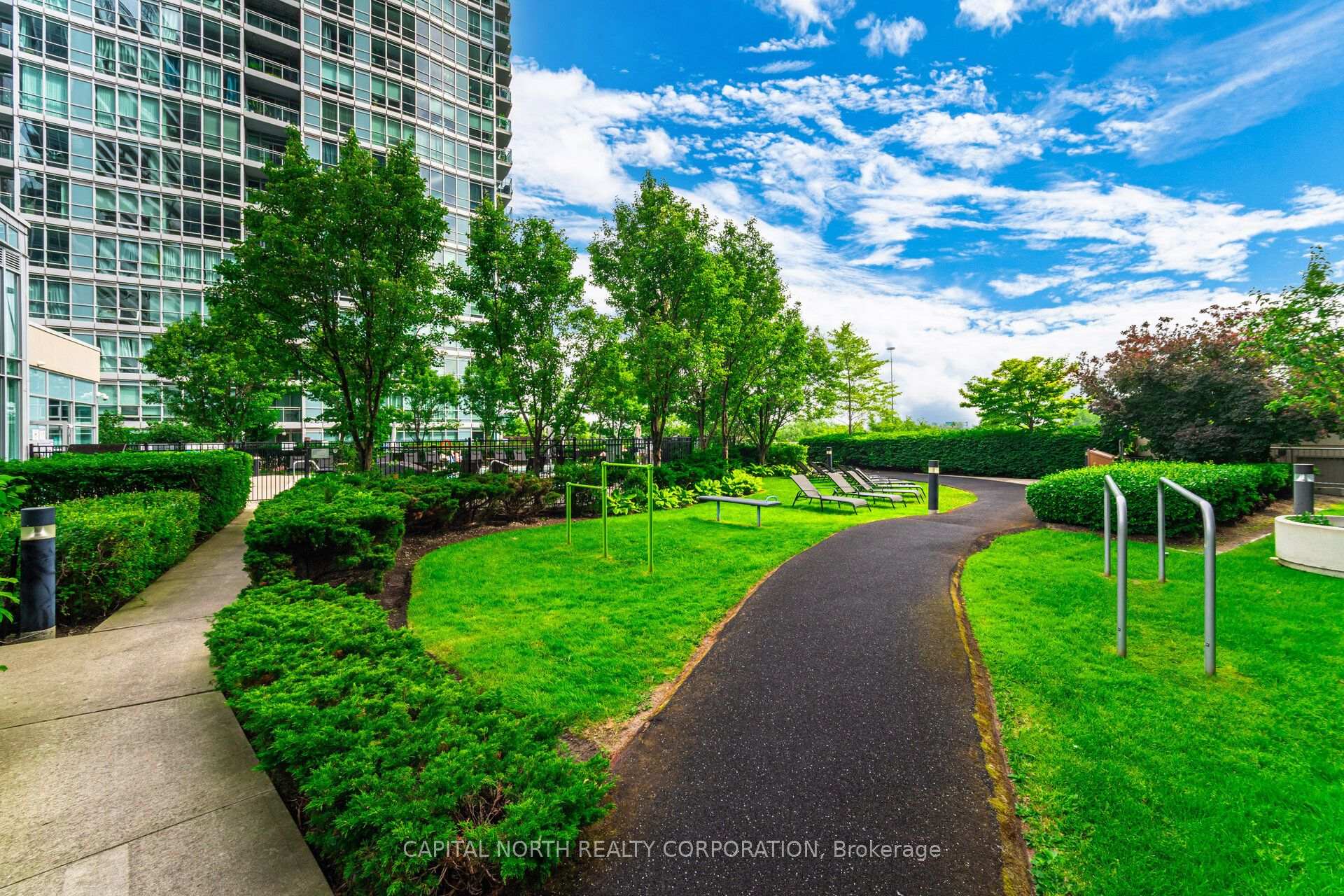 Photo 28 of Unit 2017, 185 Legion Road N, Etobicoke, Mimico — HOMEH