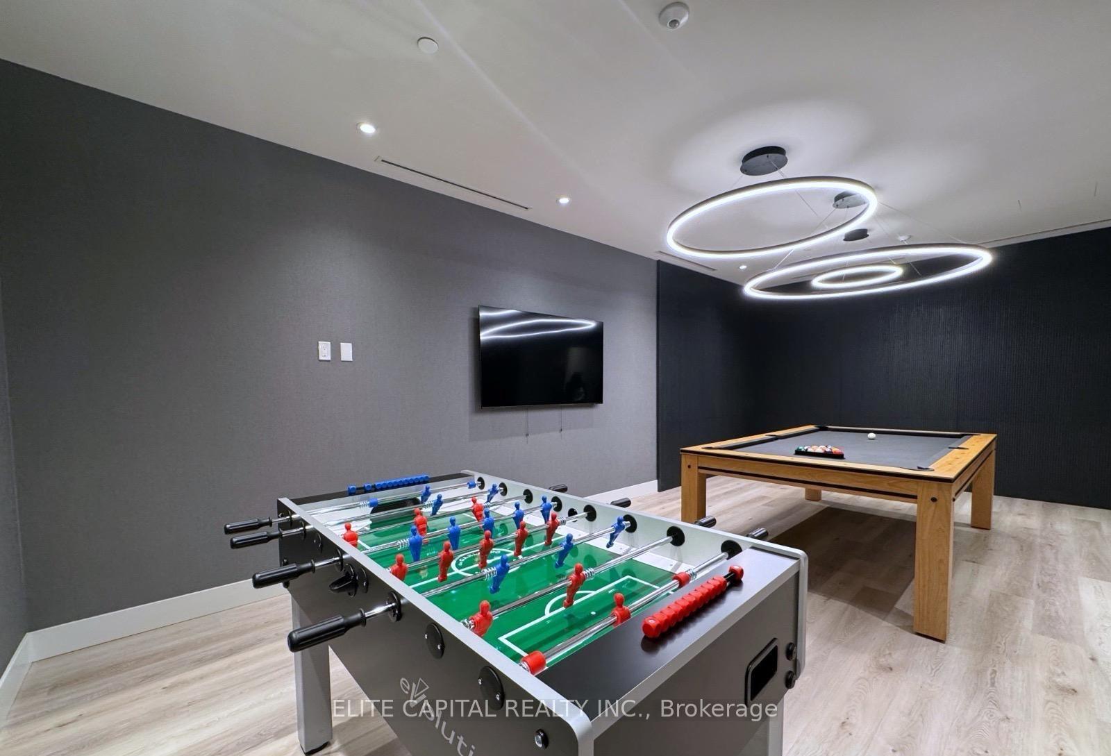 Photo 16 of Unit 428, 50 Upper Mall Way, Vaughan, Brownridge — HOMEH