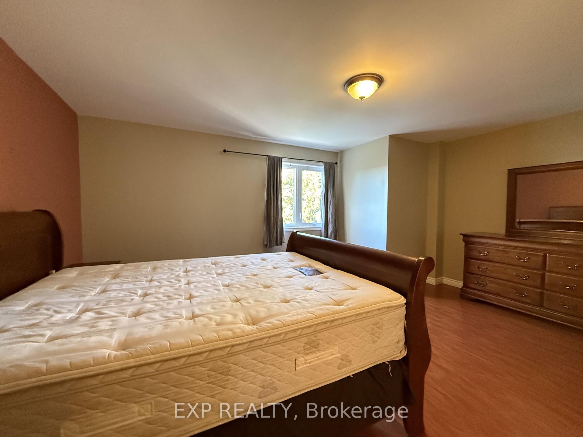 Photo 12 of 62 Wetherby Circle, Markham, German Mills — HOMEH