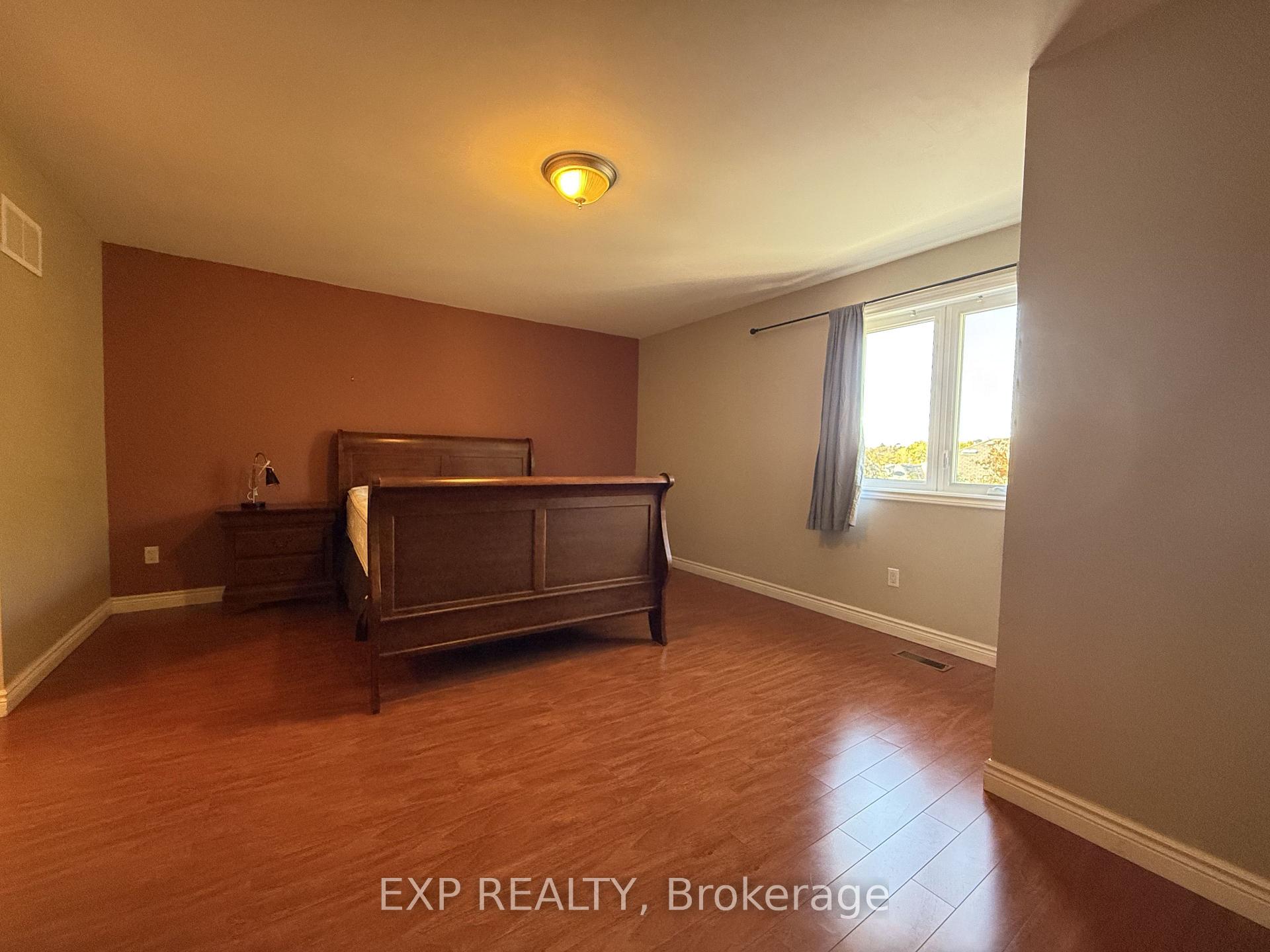 Photo 13 of 62 Wetherby Circle, Markham, German Mills — HOMEH