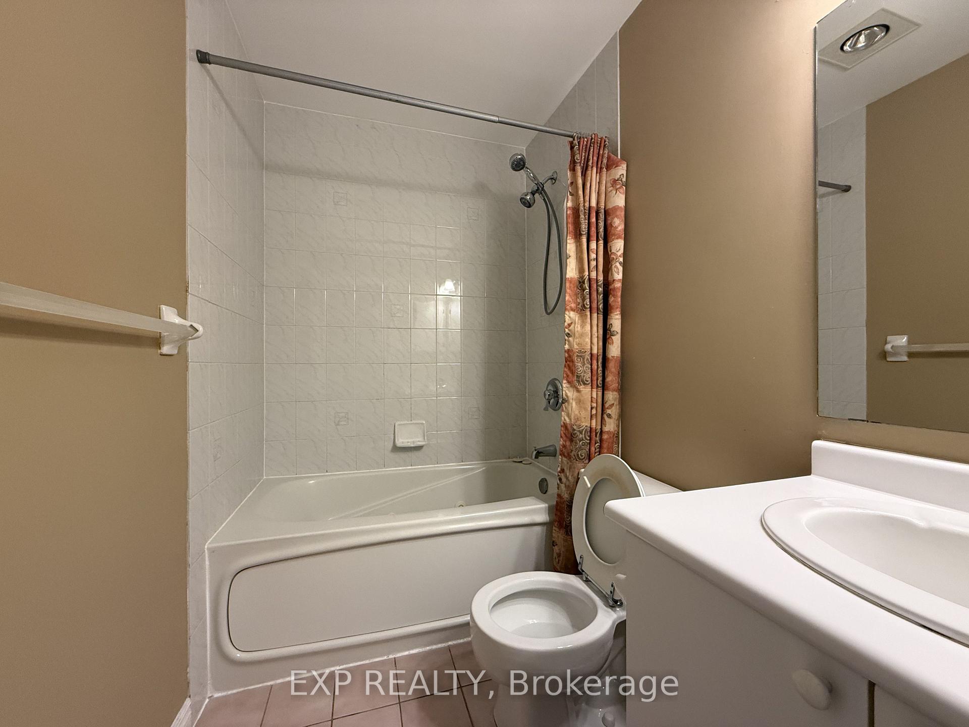 Photo 22 of 62 Wetherby Circle, Markham, German Mills — HOMEH