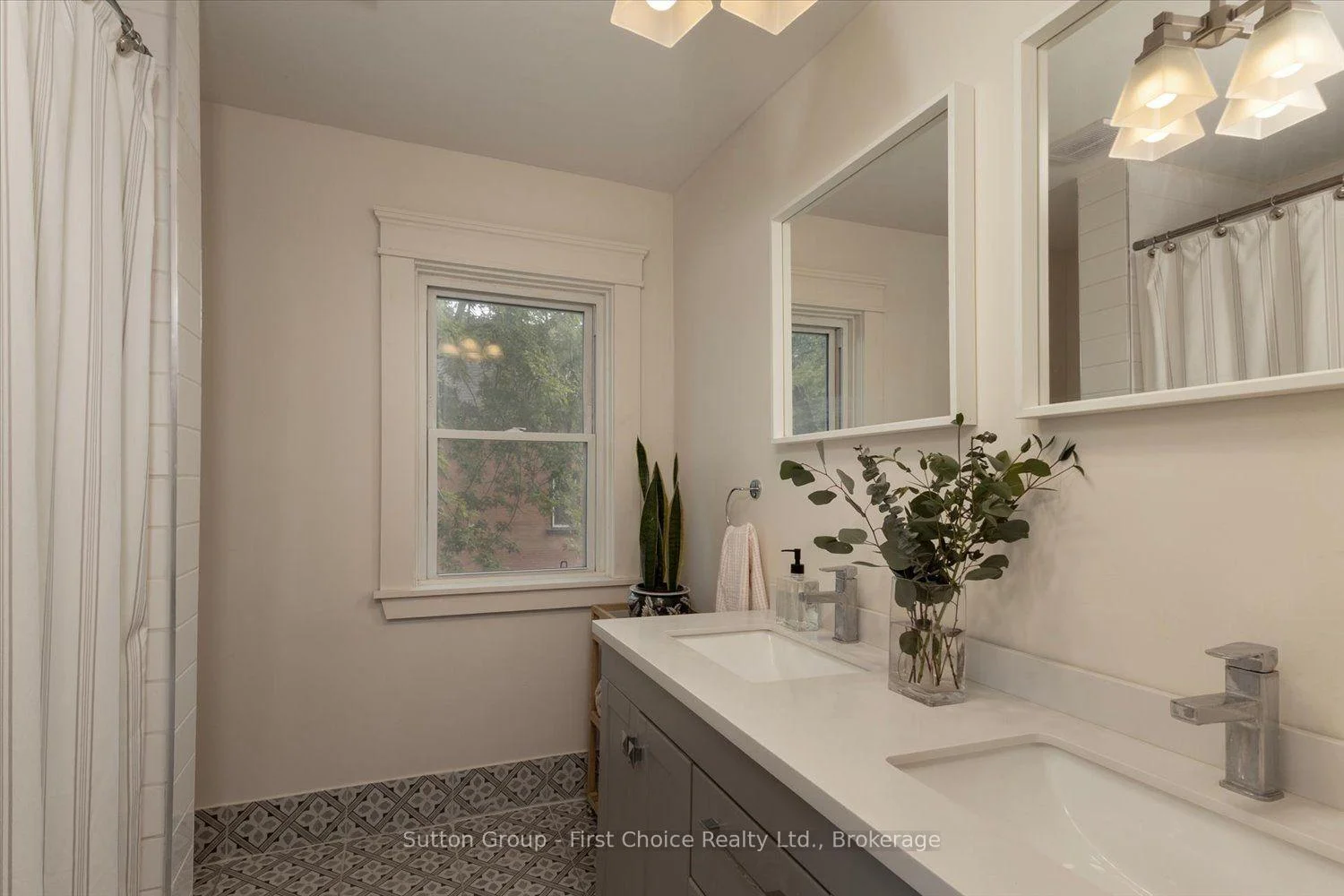 Photo 72 of 222 Brunswick Street, Stratford — HOMEH