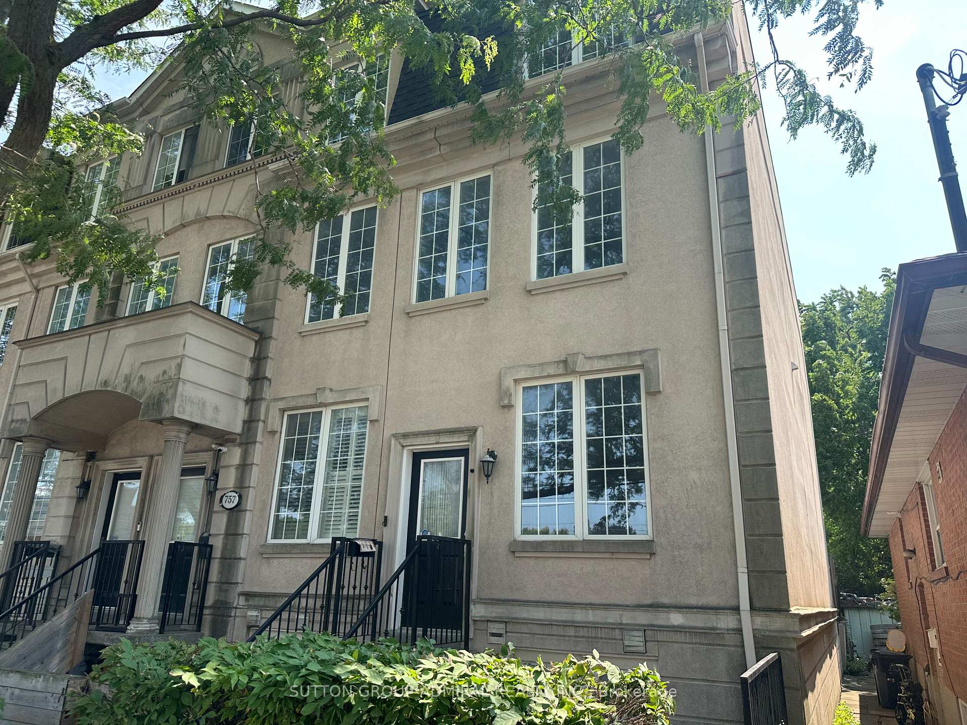 Photo of Unit 14, 757 Sheppard--Main Avenue W