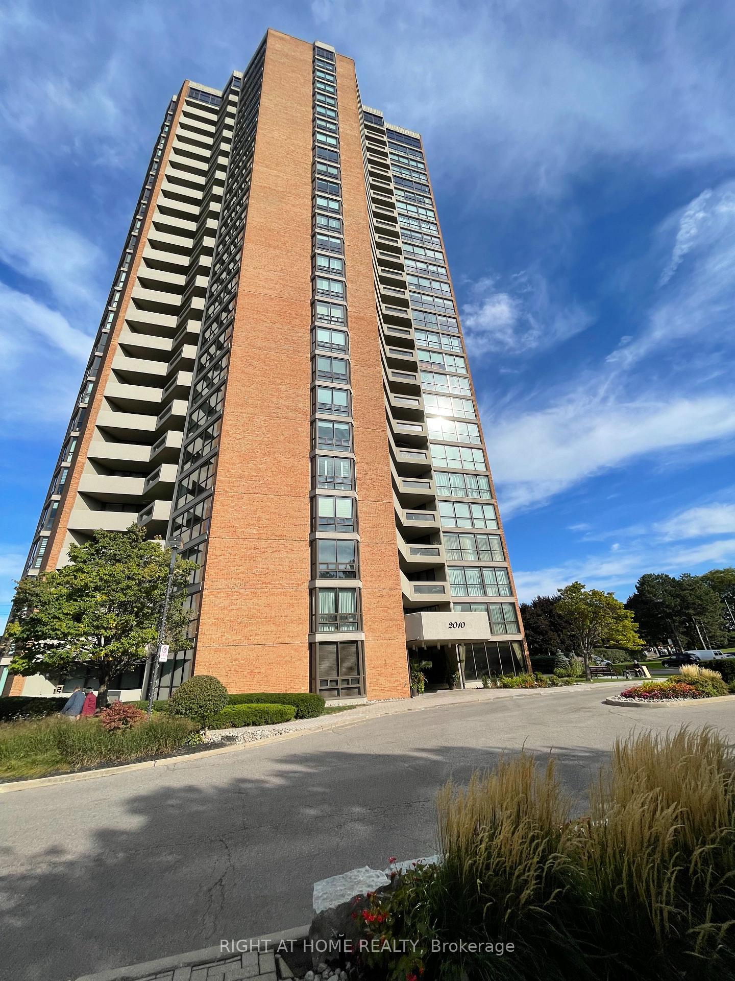 Photo of Unit 707, 2000 Islington Avenue