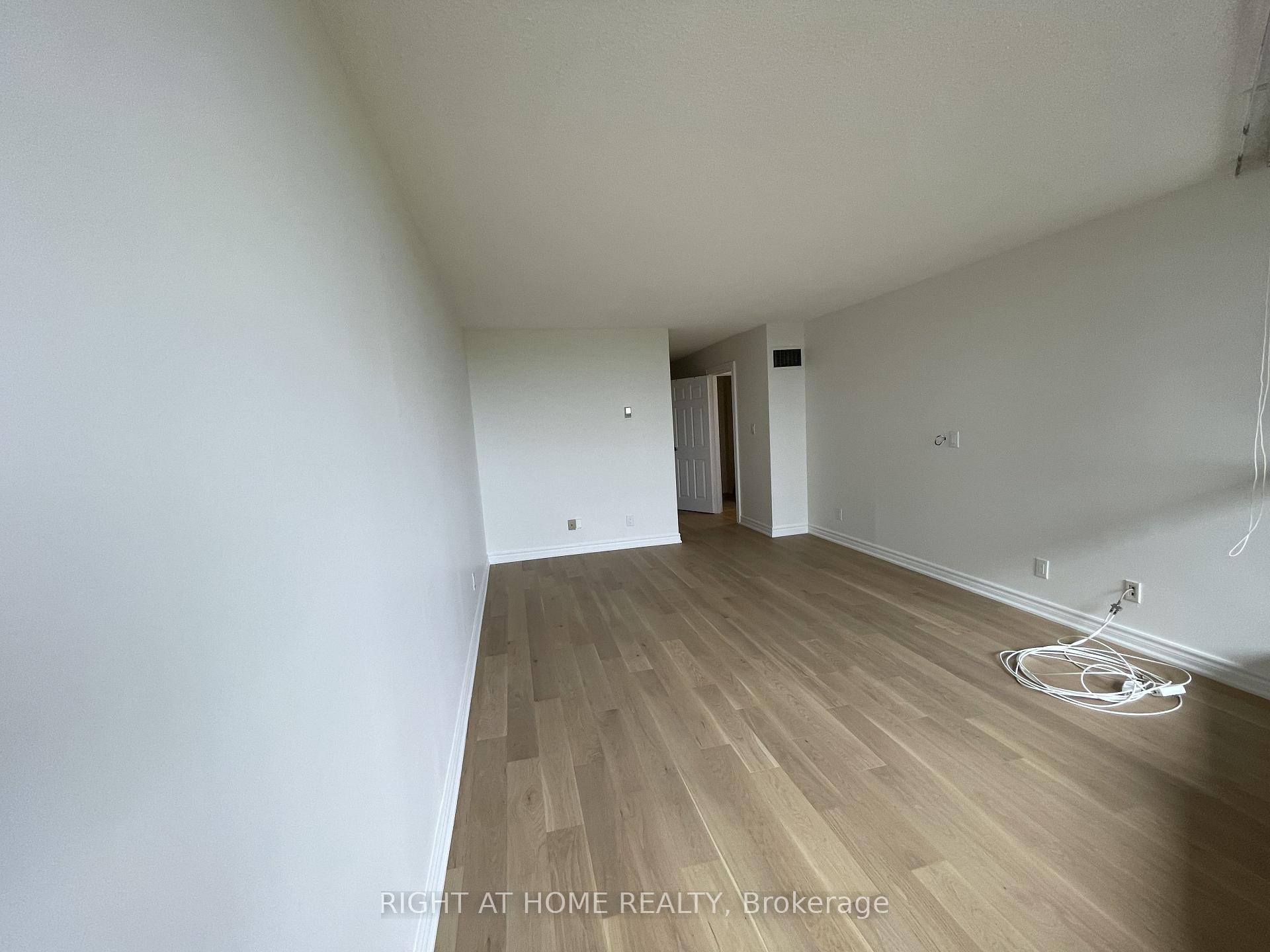 Photo 10 of Unit 707, 2000 Islington Avenue, Etobicoke, Kingsview Village-The Westway — HOMEH