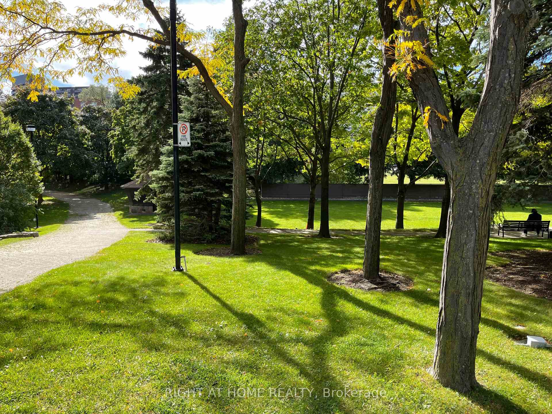 Photo 17 of Unit 707, 2000 Islington Avenue, Etobicoke, Kingsview Village-The Westway — HOMEH