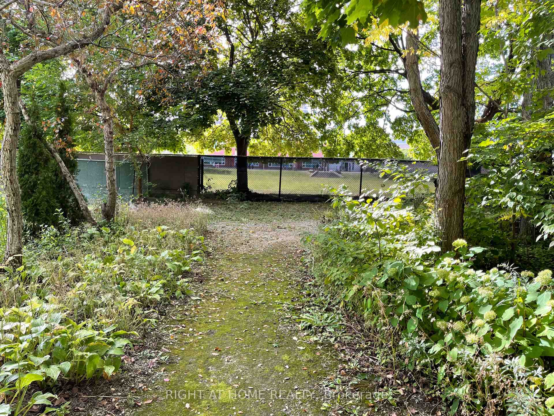 Photo 18 of Unit 707, 2000 Islington Avenue, Etobicoke, Kingsview Village-The Westway — HOMEH
