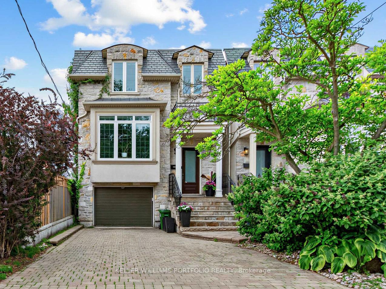 Photo of 21 Albertus Avenue