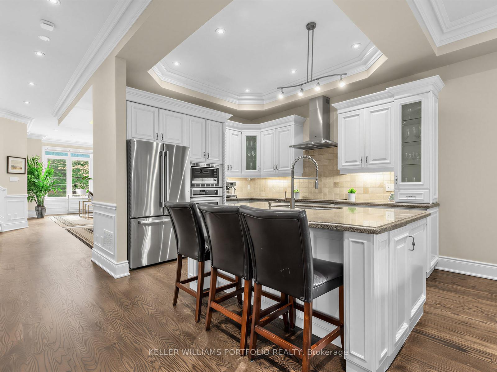 Photo 9 of 21 Albertus Avenue, Toronto, Lawrence Park South — HOMEH