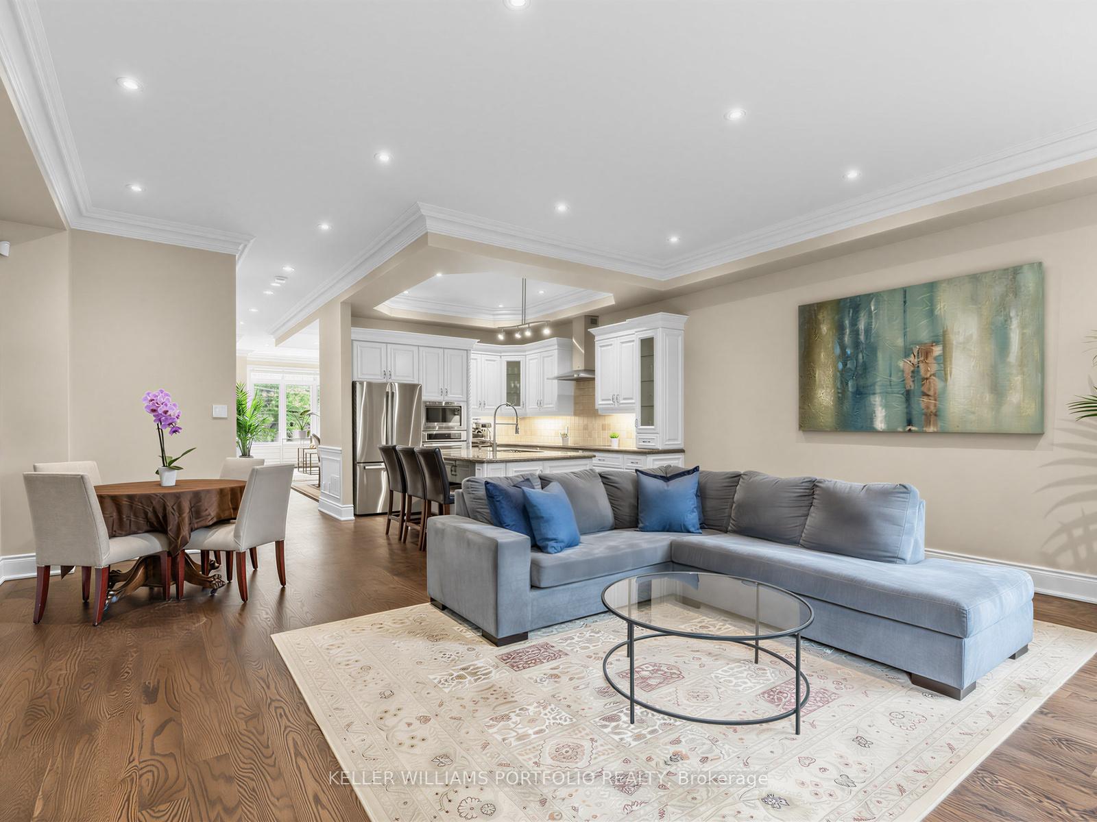 Photo 14 of 21 Albertus Avenue, Toronto, Lawrence Park South — HOMEH