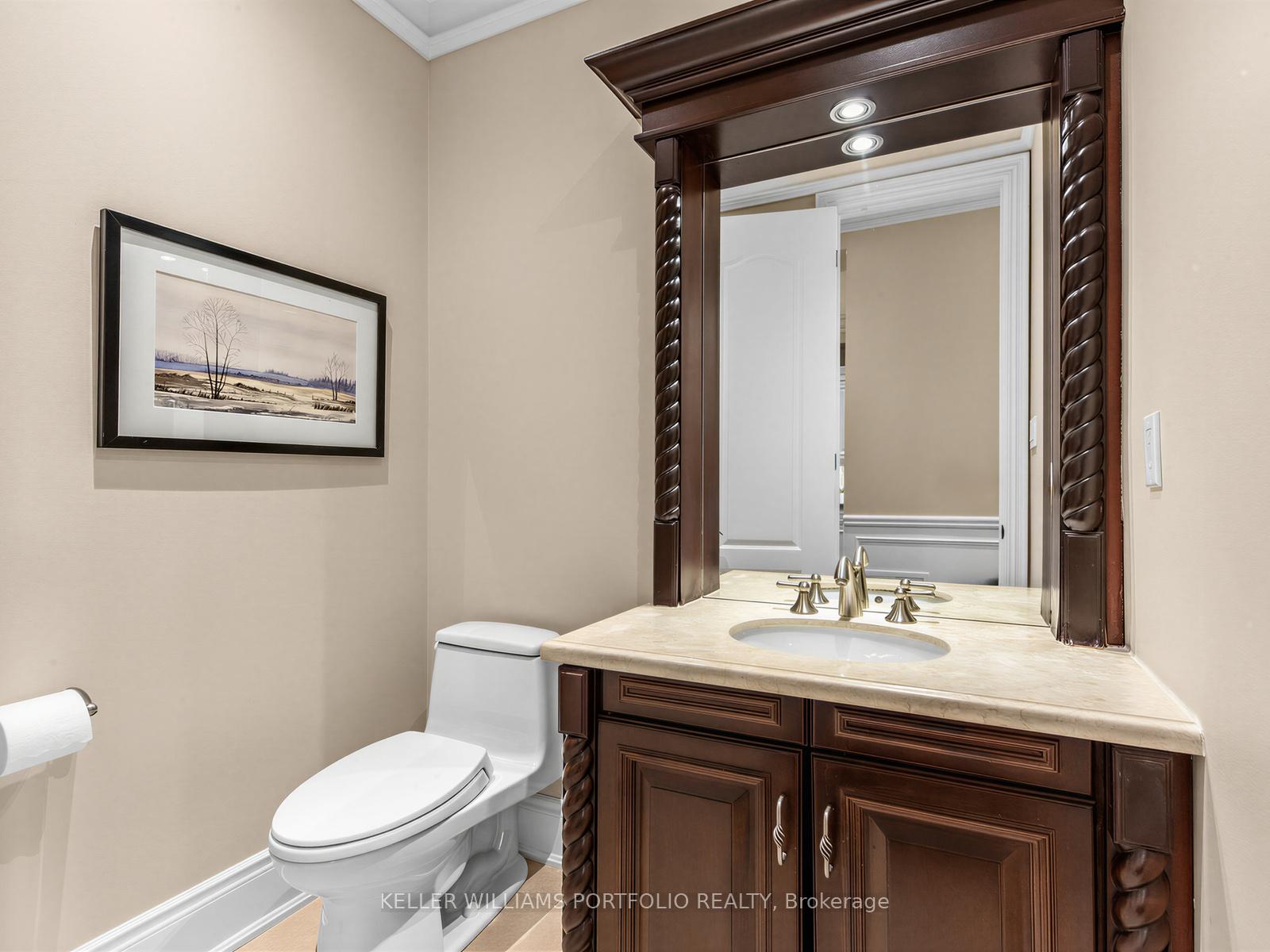 Photo 15 of 21 Albertus Avenue, Toronto, Lawrence Park South — HOMEH
