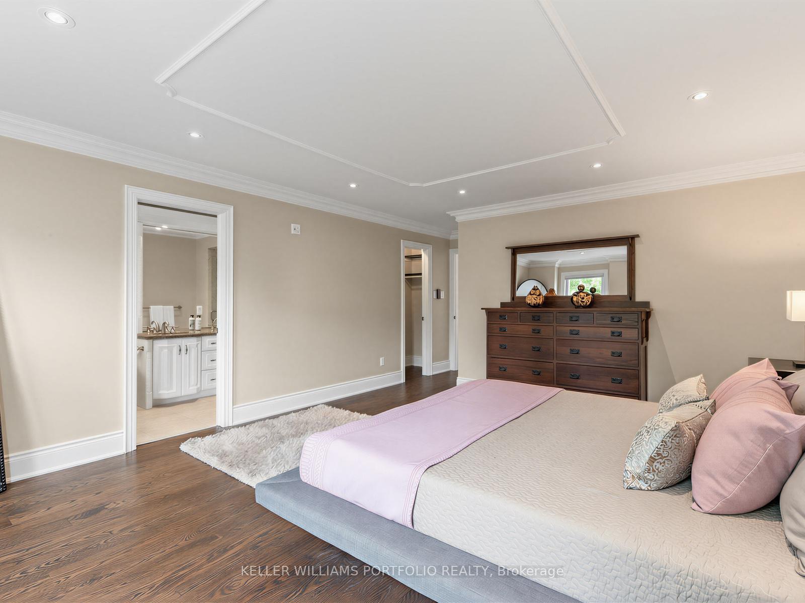 Photo 19 of 21 Albertus Avenue, Toronto, Lawrence Park South — HOMEH