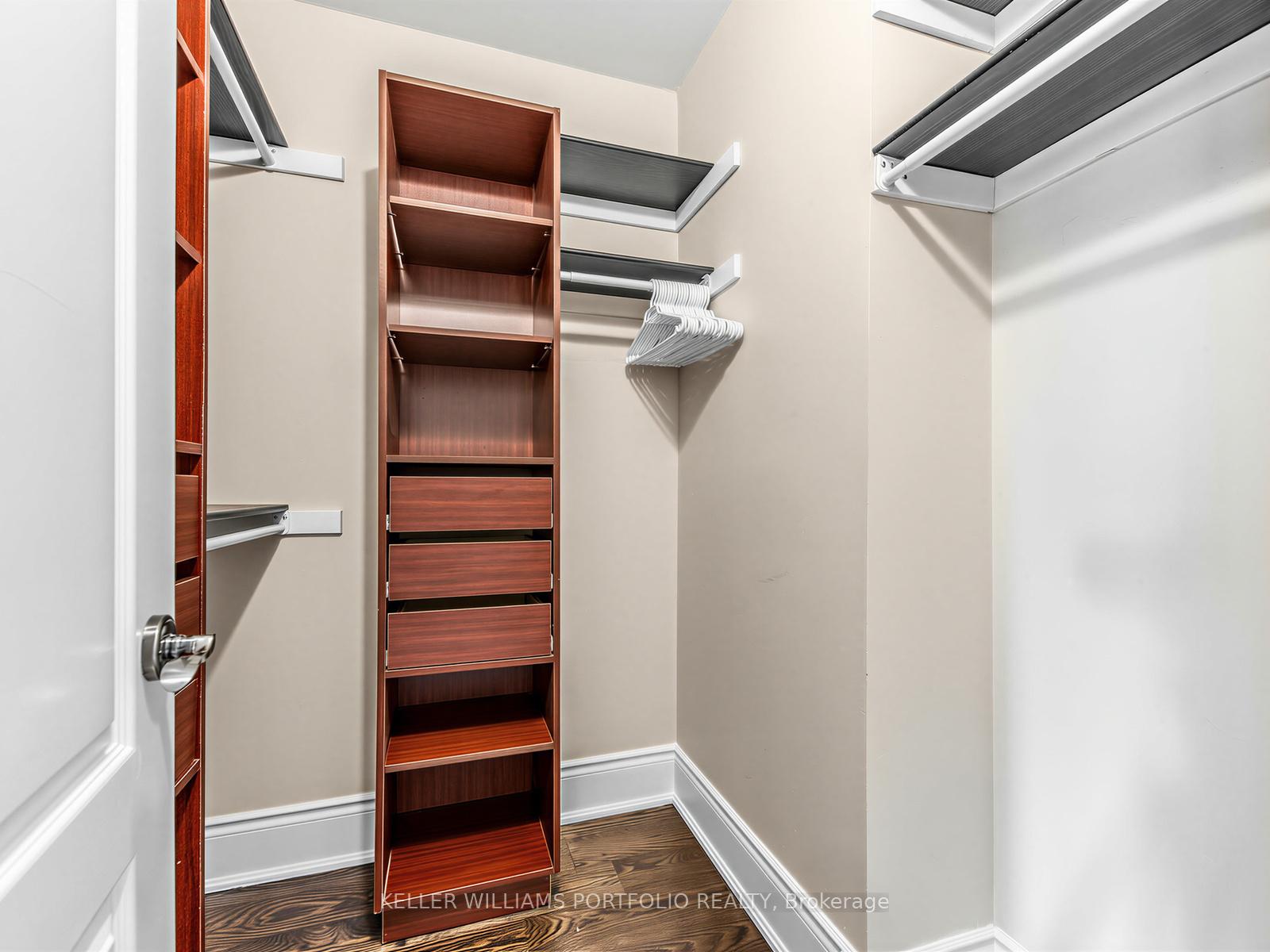 Photo 22 of 21 Albertus Avenue, Toronto, Lawrence Park South — HOMEH