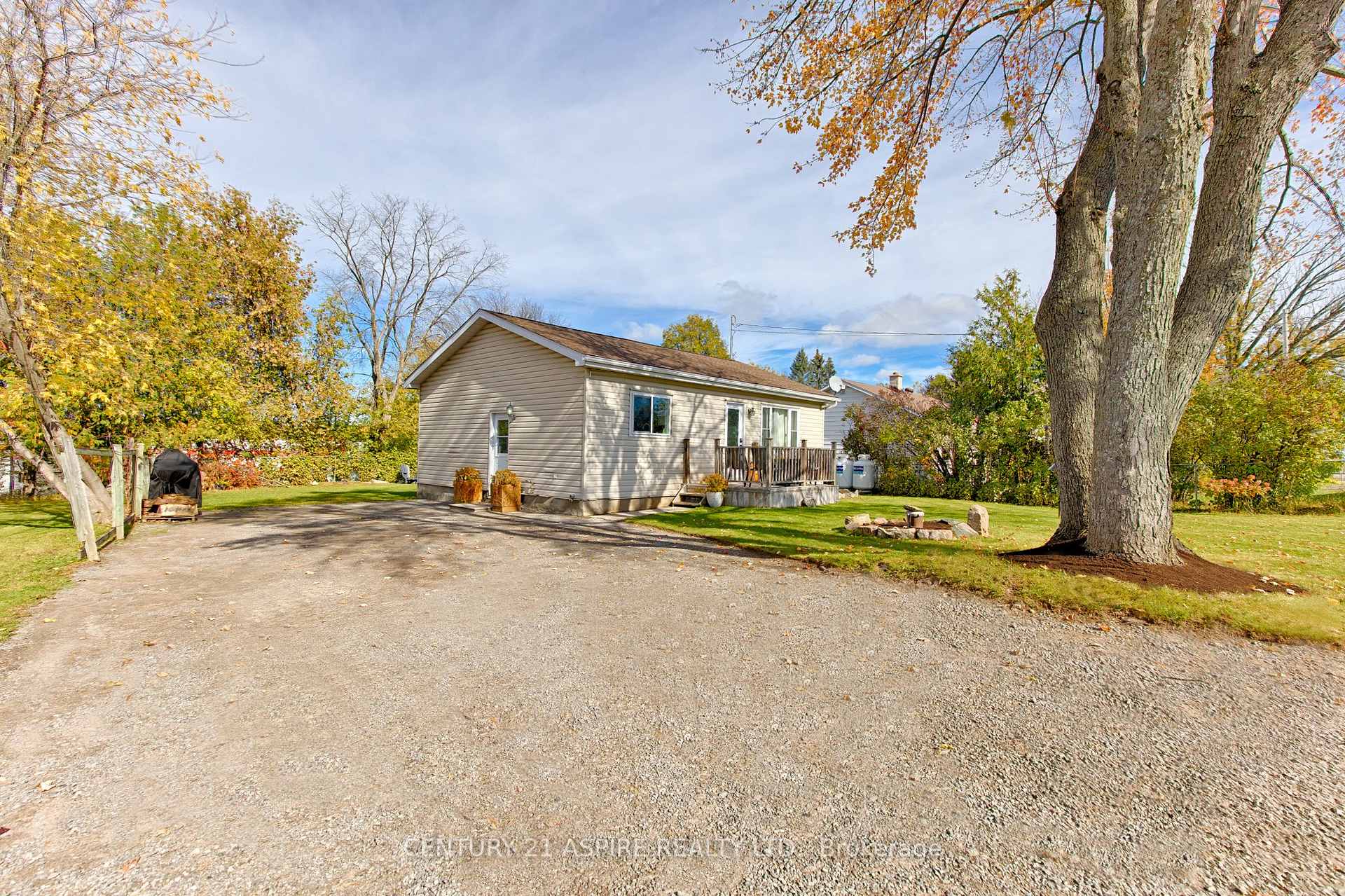 Photo 1 of 106 Forest Lea Road, Laurentian Valley, Laurentian Valley — HOMEH