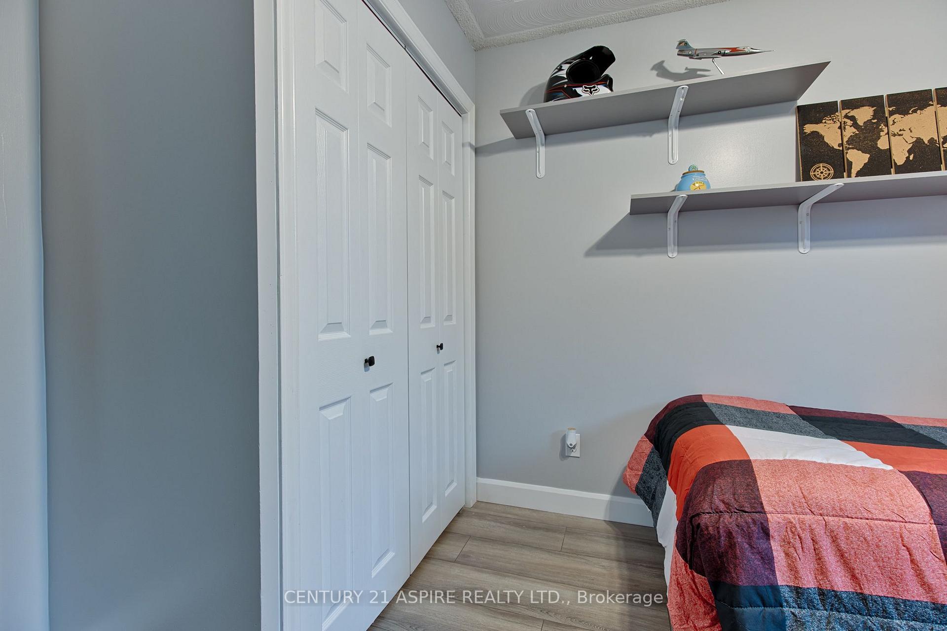 Photo 16 of 106 Forest Lea Road, Laurentian Valley, Laurentian Valley — HOMEH