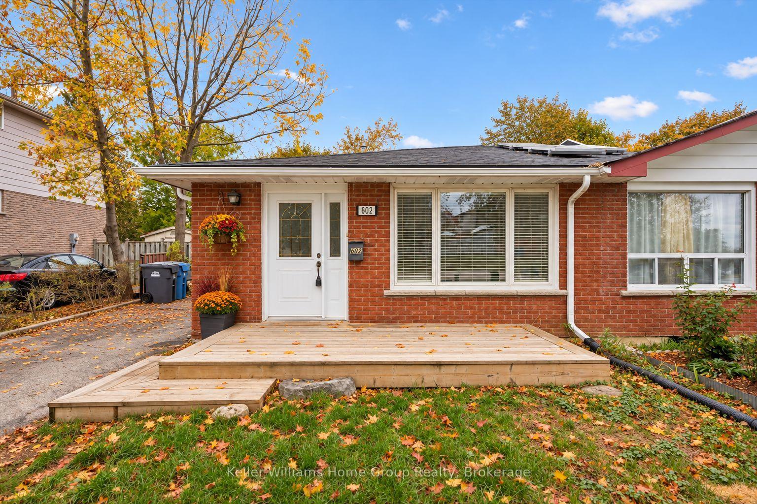 Front of 602 College Avenue W