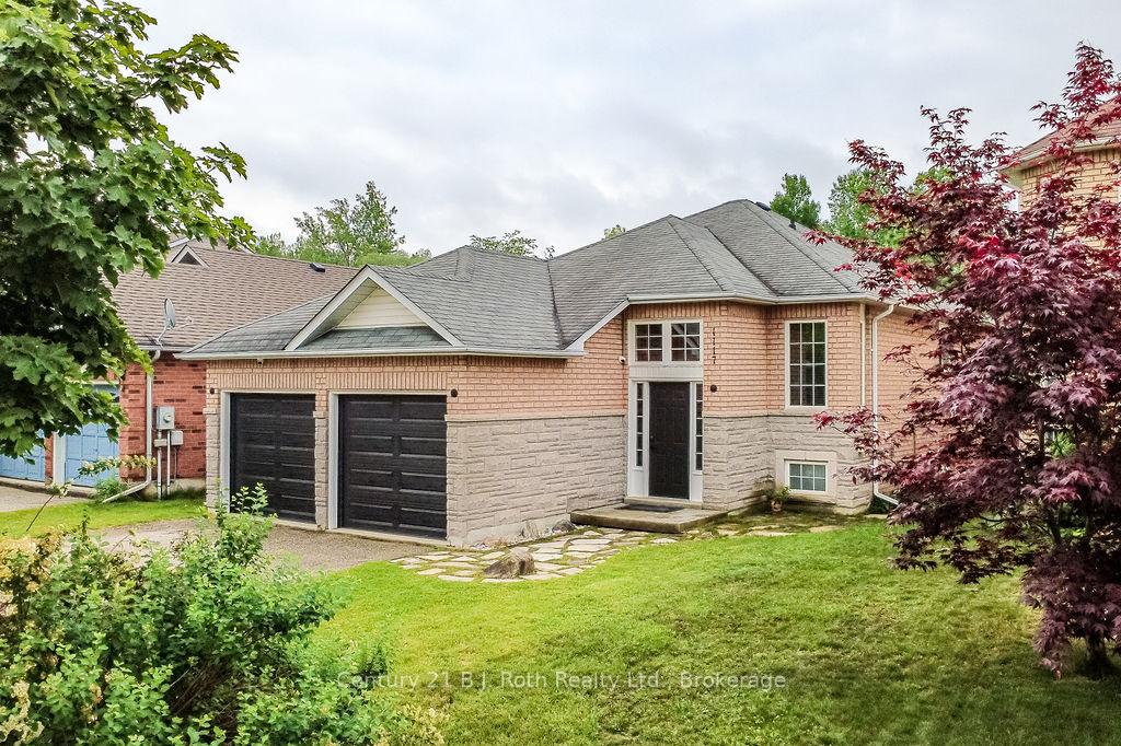 Photo 2 of 1117 Corrie Street, Innisfil, Alcona — HOMEH