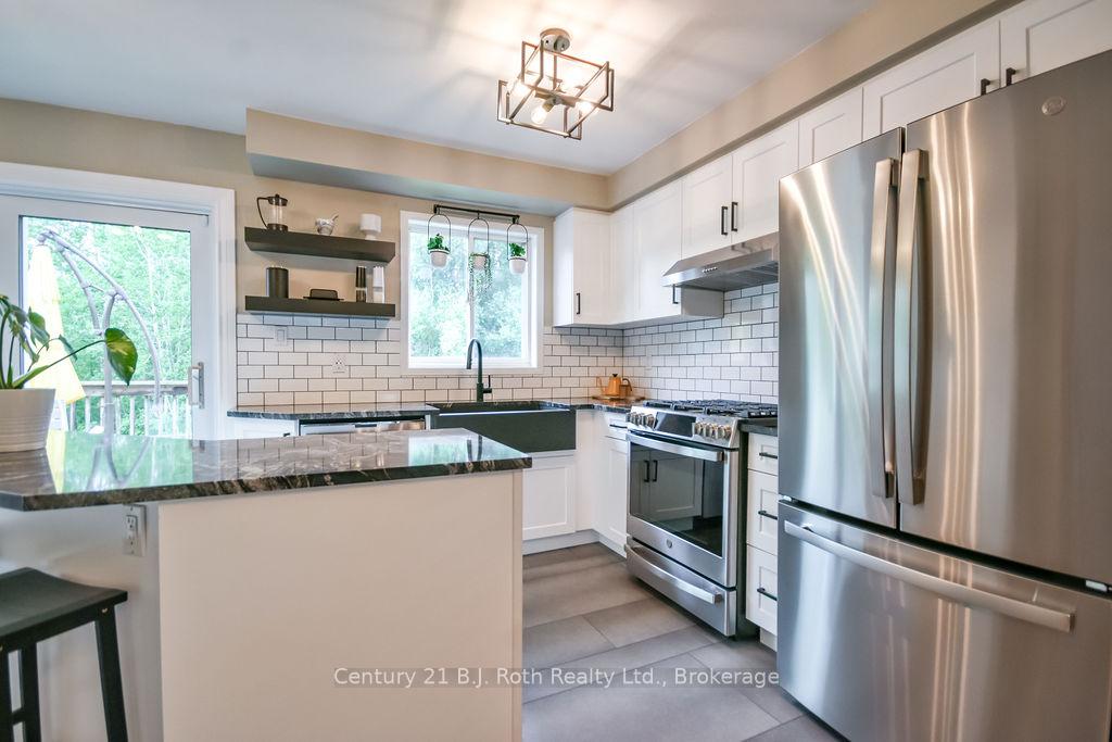 Photo 12 of 1117 Corrie Street, Innisfil, Alcona — HOMEH