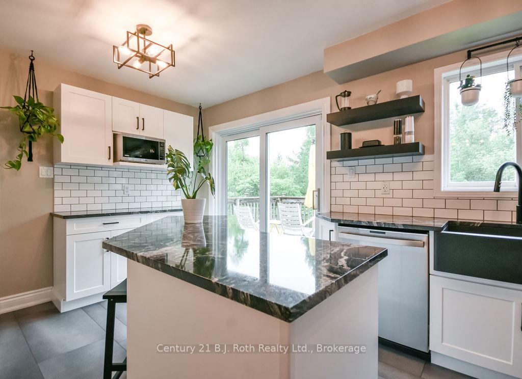 Photo 13 of 1117 Corrie Street, Innisfil, Alcona — HOMEH