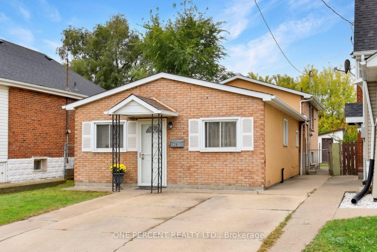 Front of 201 Strathearne Avenue