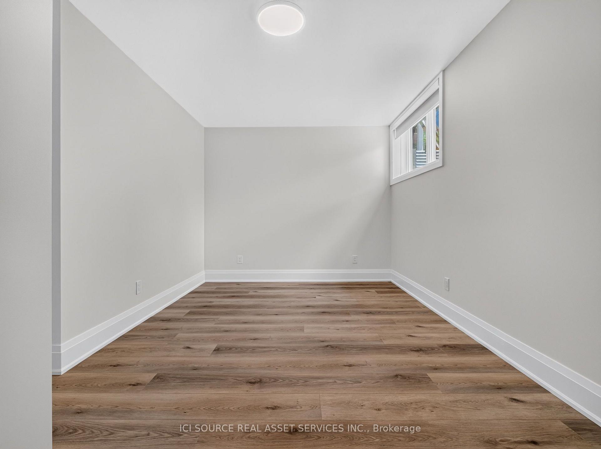 Photo 15 of Unit Unit 5, 28 Norcross Road, North York, Clanton Park — HOMEH