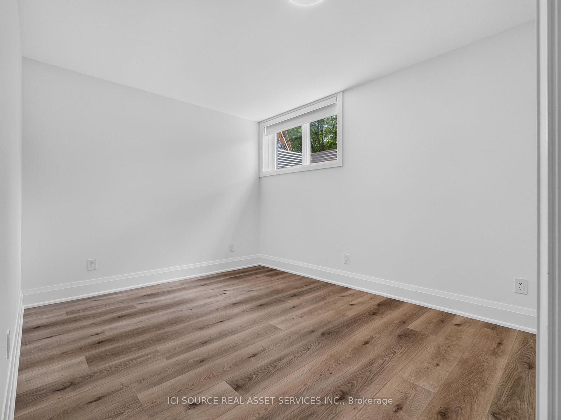 Photo 16 of Unit Unit 5, 28 Norcross Road, North York, Clanton Park — HOMEH