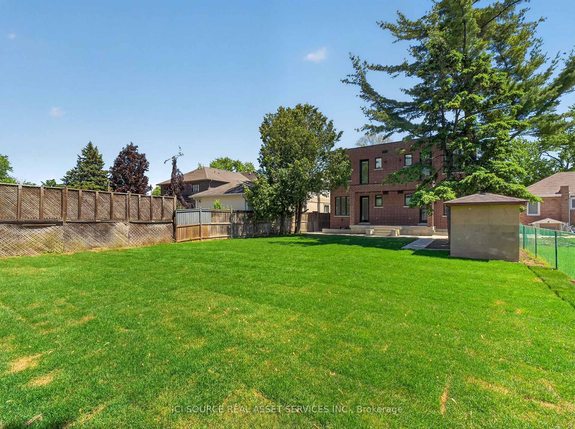 Photo 30 of Unit Unit 5, 28 Norcross Road, North York, Clanton Park — HOMEH