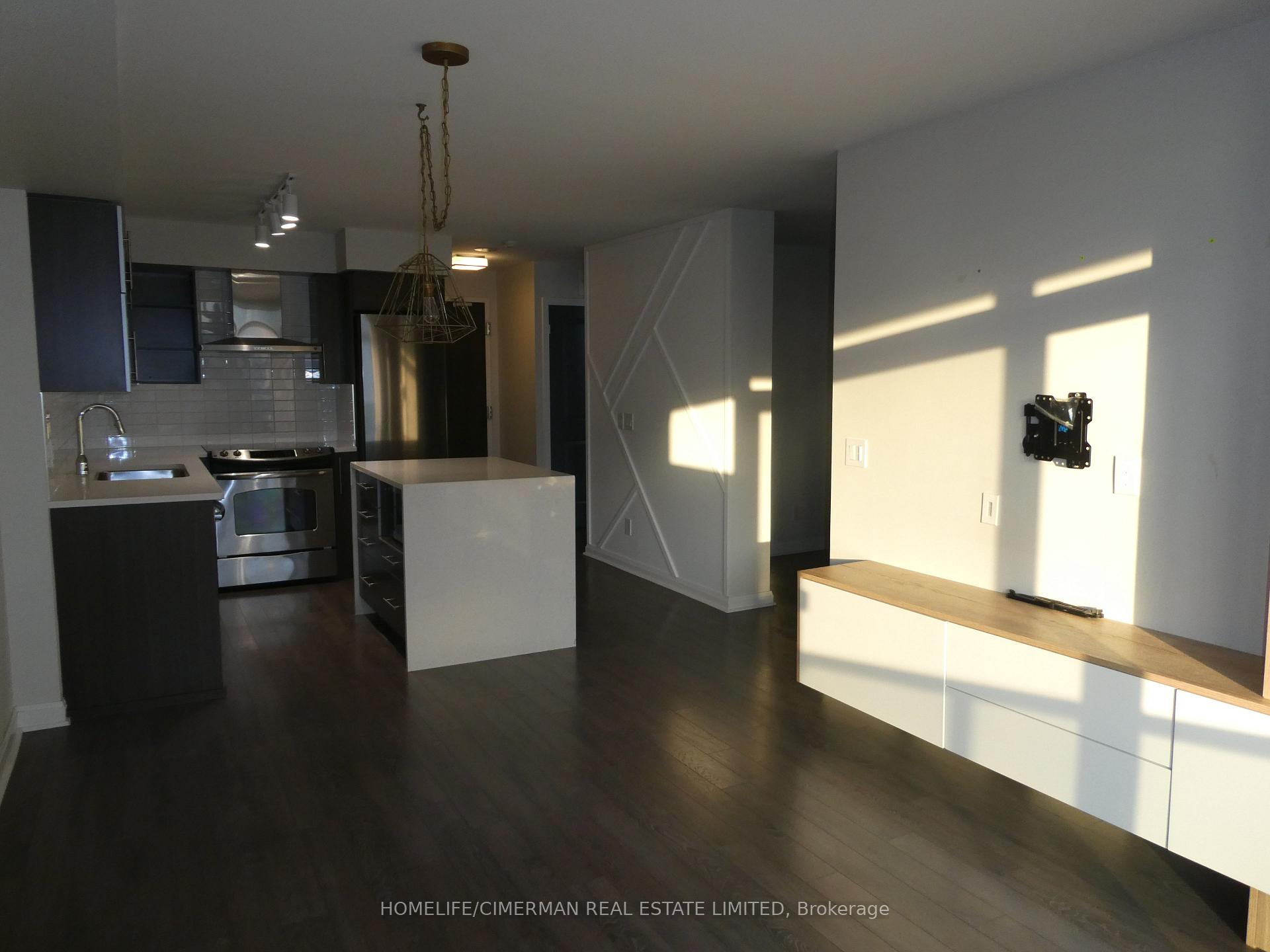 Photo 3 of Unit 1808, 1 Michael Power Place, Etobicoke, Islington-City Centre West — HOMEH