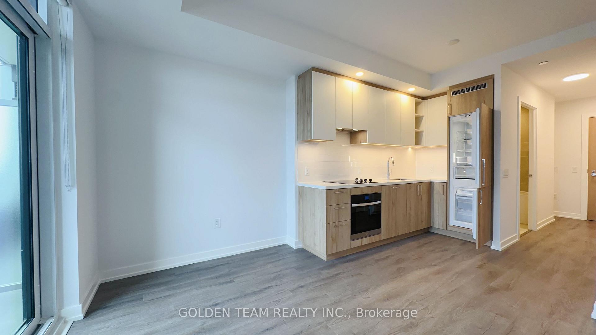 Photo 2 of Unit 2409, 21 Meadowdale Road, Vaughan, Concord — HOMEH