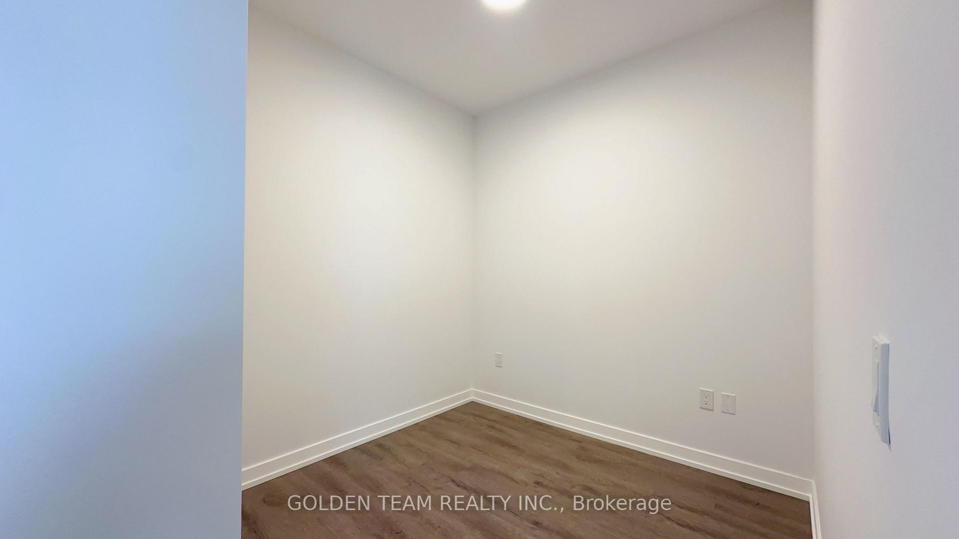 Photo 5 of Unit 2409, 21 Meadowdale Road, Vaughan, Concord — HOMEH