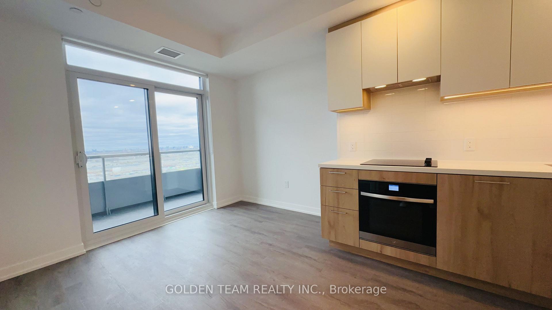 Photo 10 of Unit 2409, 21 Meadowdale Road, Vaughan, Concord — HOMEH
