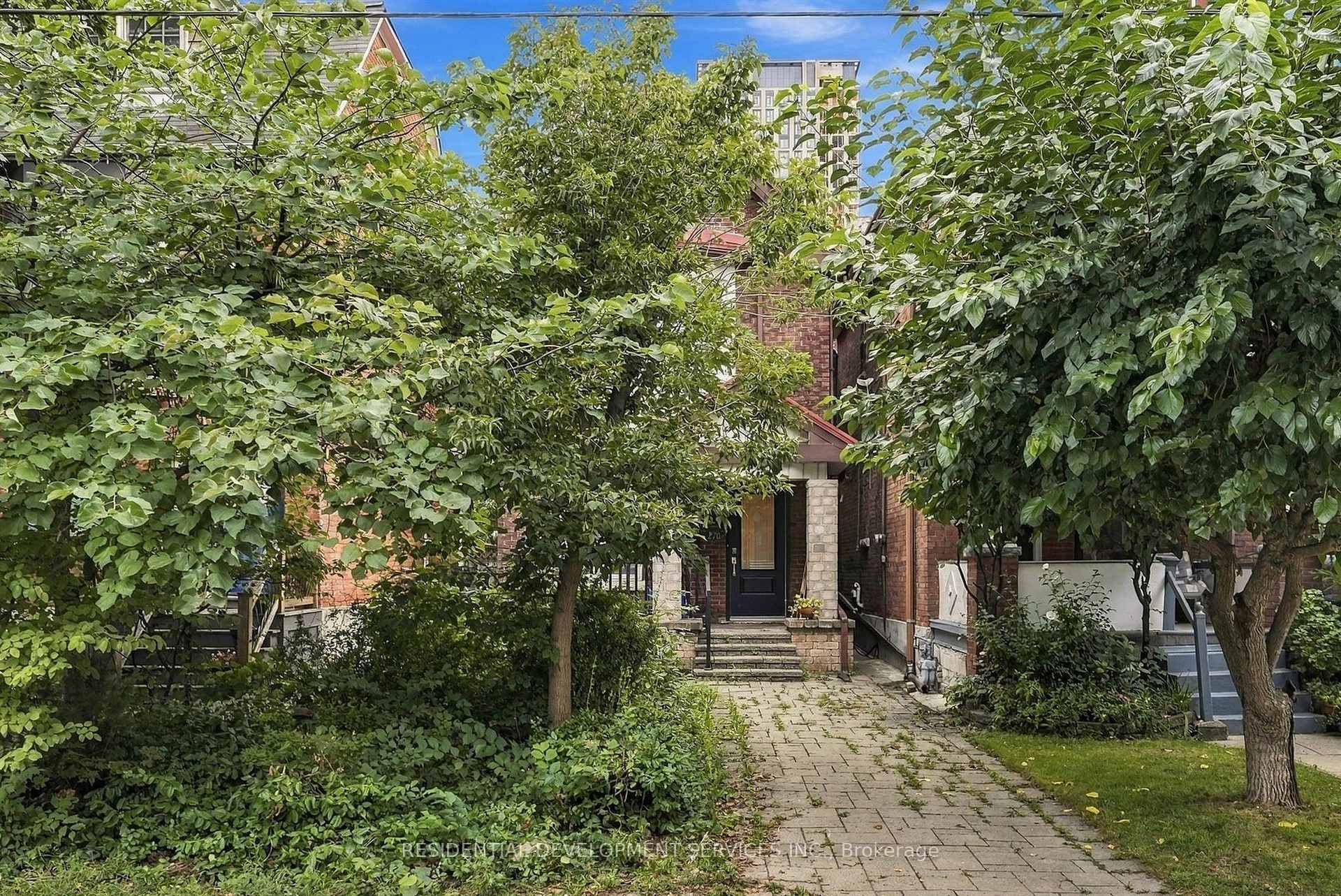 Photo 2 of Unit Main Floor, 270 Havelock Street, Toronto, Dufferin Grove — HOMEH