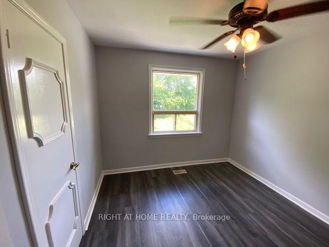 Photo 7 of 597 Parkside Drive, Oakville, West — HOMEH
