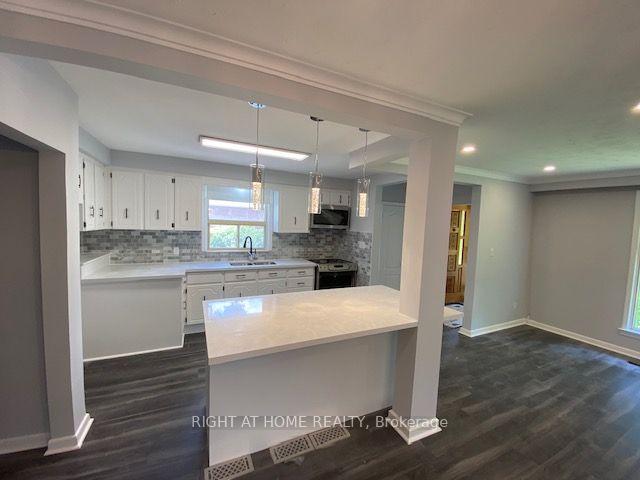 Photo 17 of 597 Parkside Drive, Oakville, West — HOMEH
