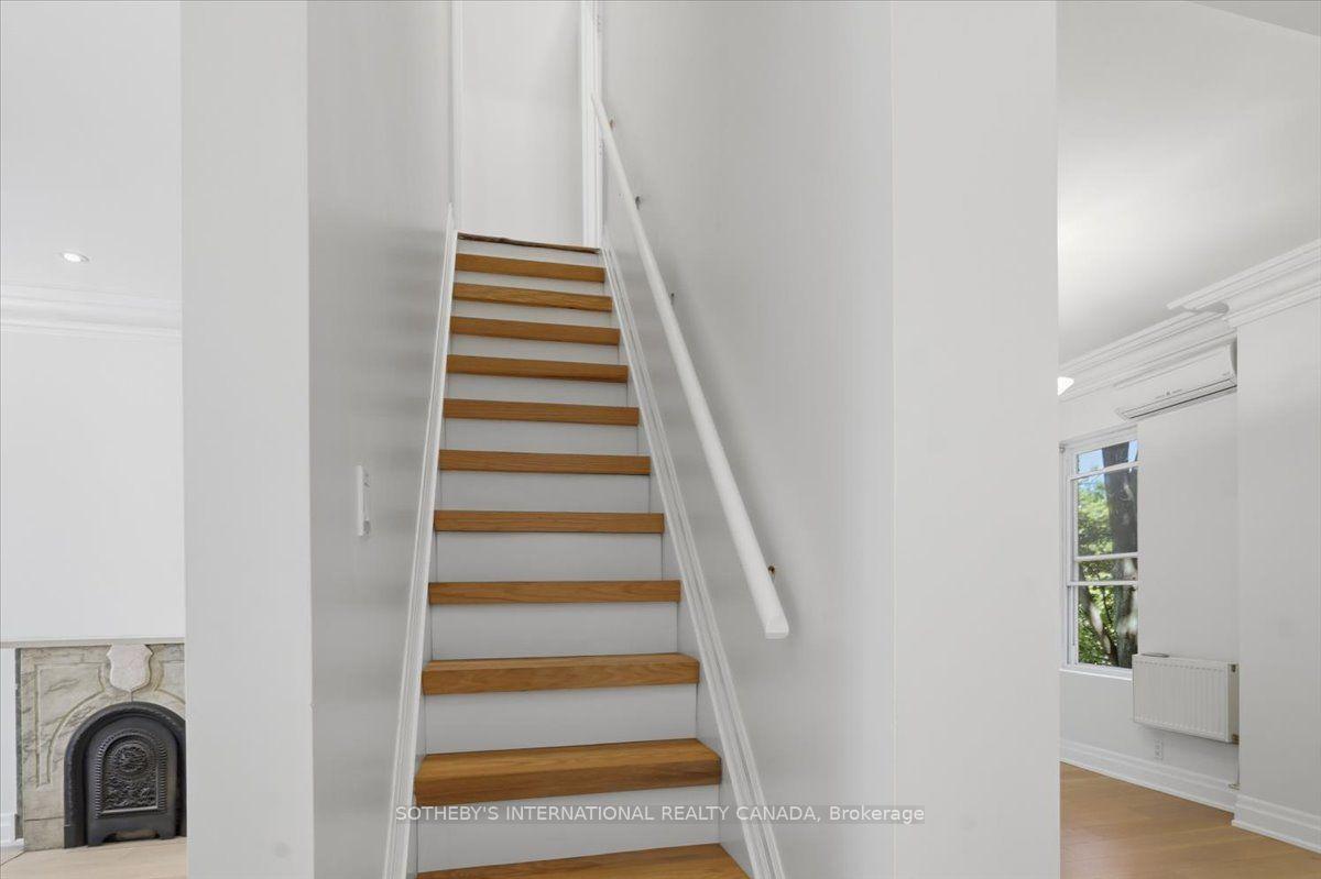 Photo 9 of Unit Upper Unit, 33 Rose Avenue, Toronto, Cabbagetown-South St. James Town — HOMEH
