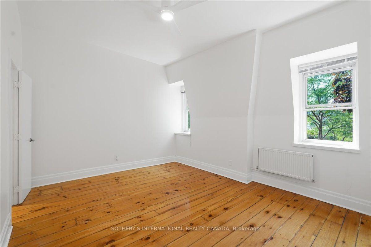 Photo 10 of Unit Upper Unit, 33 Rose Avenue, Toronto, Cabbagetown-South St. James Town — HOMEH