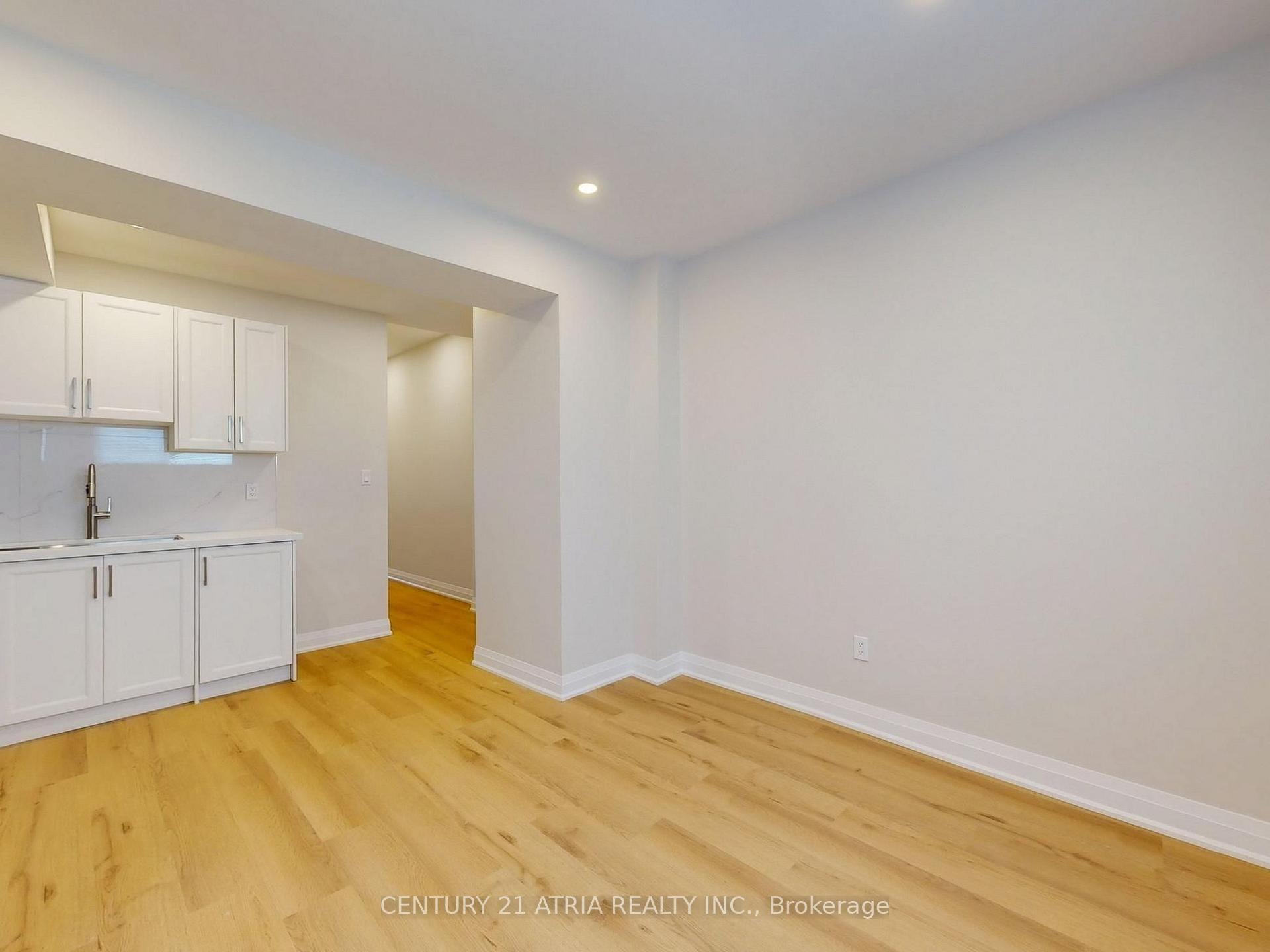 Photo 14 of Unit Lower, 92 Lappin Avenue, Toronto, Dovercourt-Wallace Emerson-Junction — HOMEH