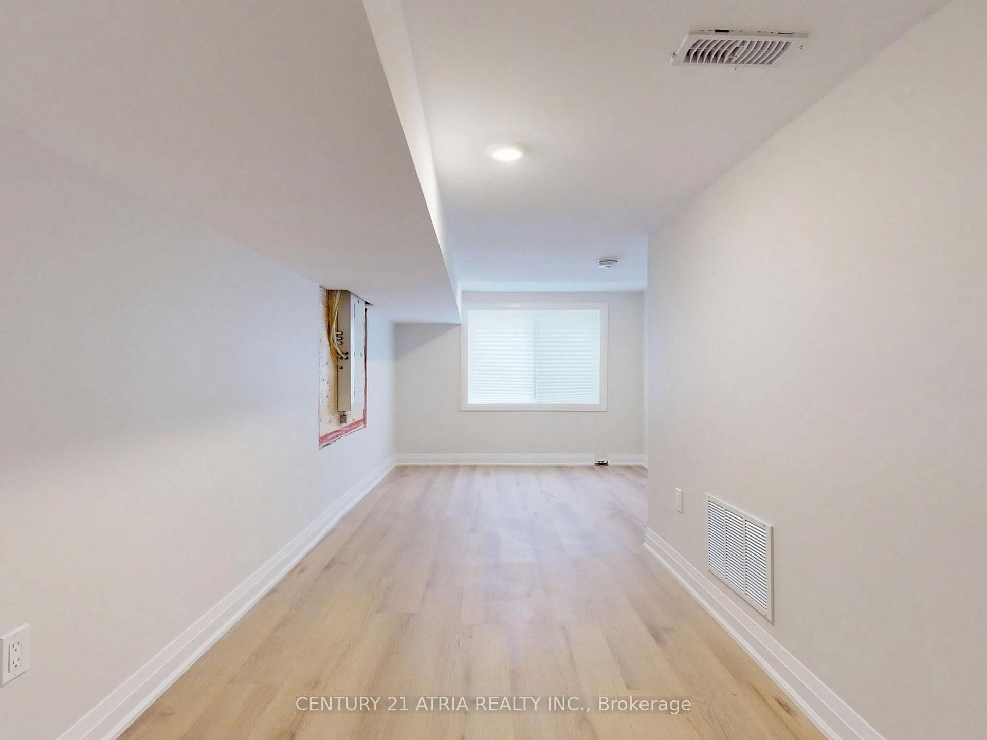 Photo 24 of Unit Lower, 92 Lappin Avenue, Toronto, Dovercourt-Wallace Emerson-Junction — HOMEH
