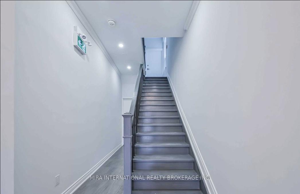 Photo 2 of Unit 201, 414 Dundas Street E, Toronto, Moss Park — HOMEH