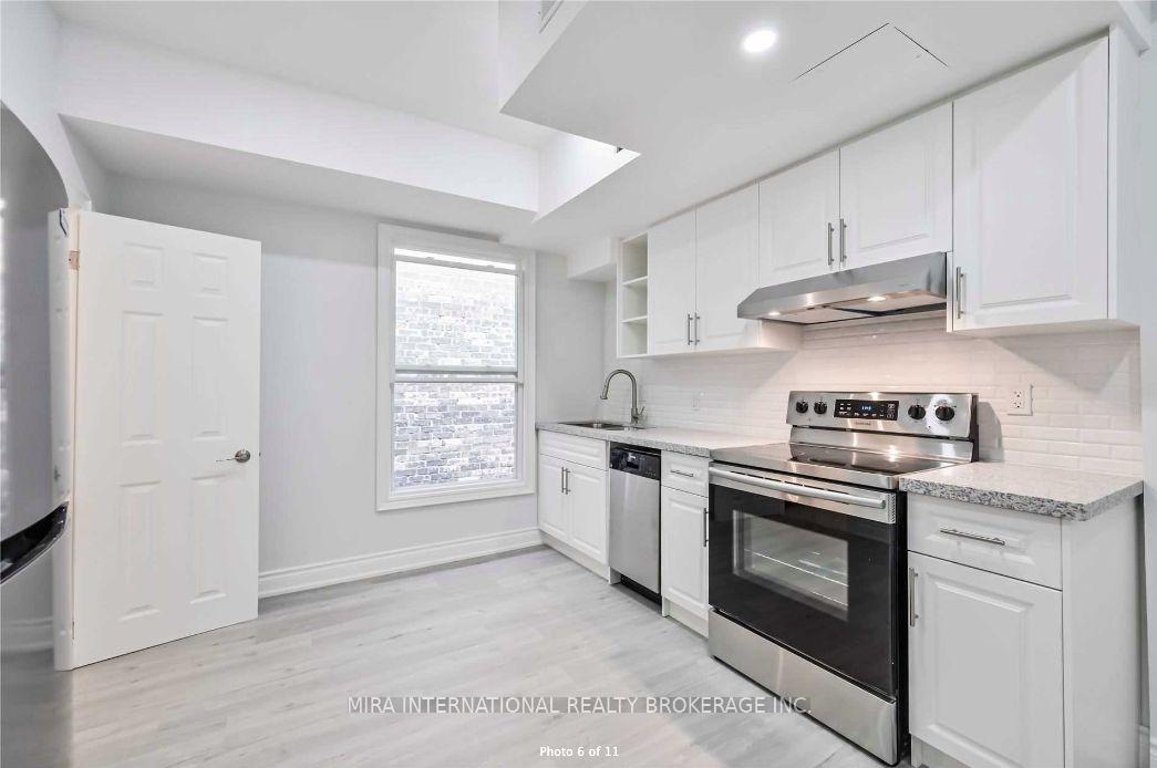 Photo 4 of Unit 201, 414 Dundas Street E, Toronto, Moss Park — HOMEH