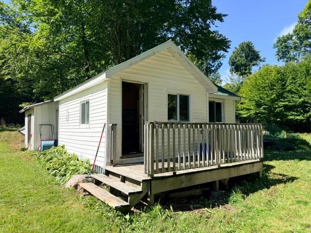 Photo 4 of 2895 Base Line Road, Hilton — HOMEH