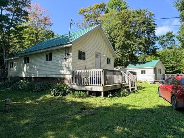 Photo 6 of 2895 Base Line Road, Hilton — HOMEH